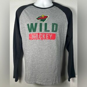 NHL Minnesota Wild Mens Gray and Black Raglan Shirt Size Large